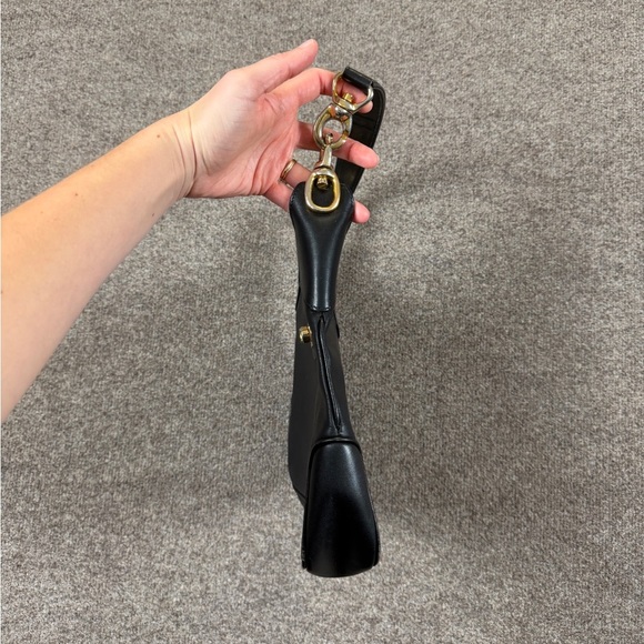 Vintage 80s Celine Black Smooth Leather Hobo Shoulder Bag Gold-Toned Hardware - Picture 7 of 15